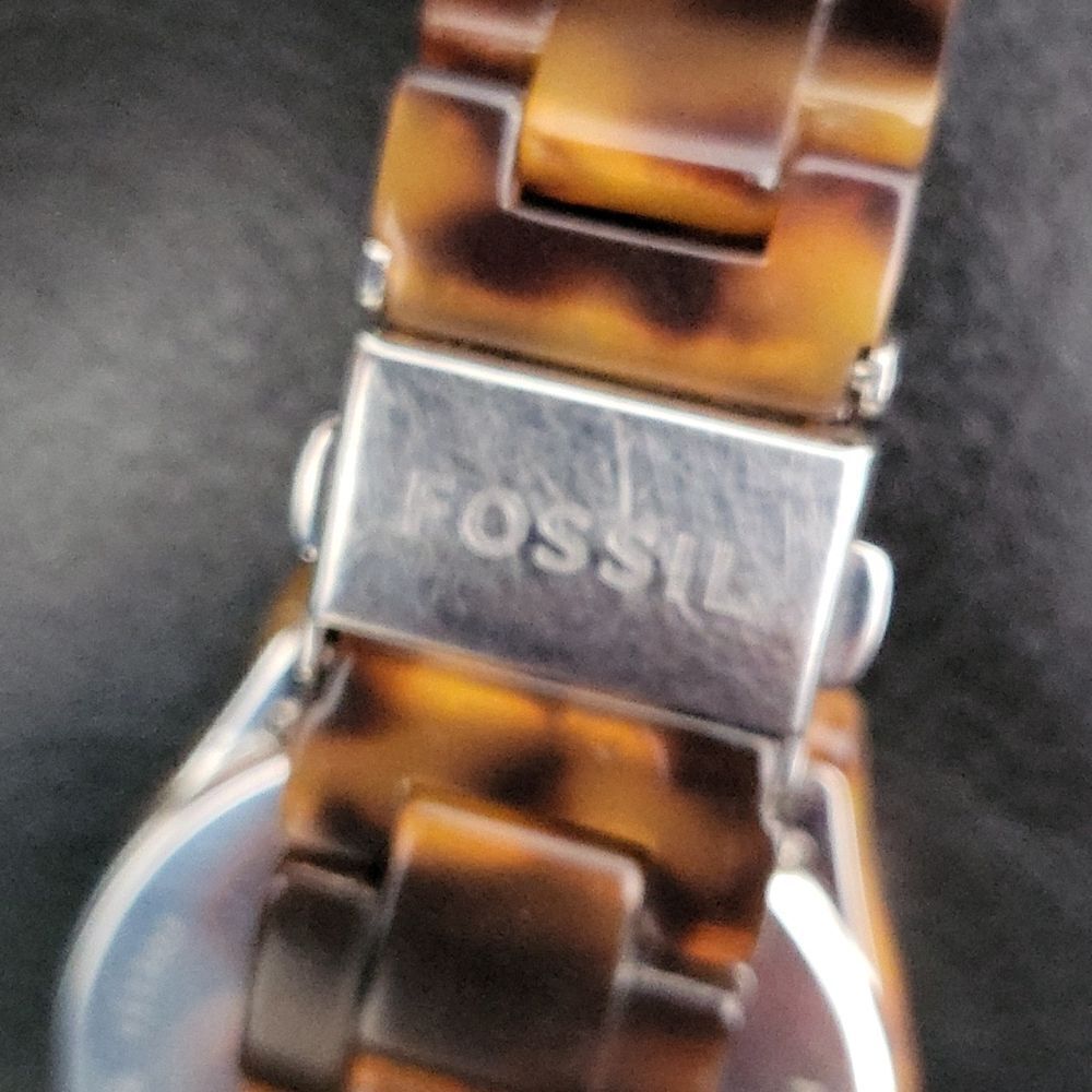 Women's FOSSIL Watch Rhinestone Tortoise Shell Band Model #112800 - Picture 4 of 4